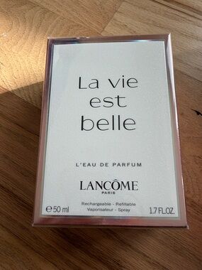 La Vie Est Belle L'EDP